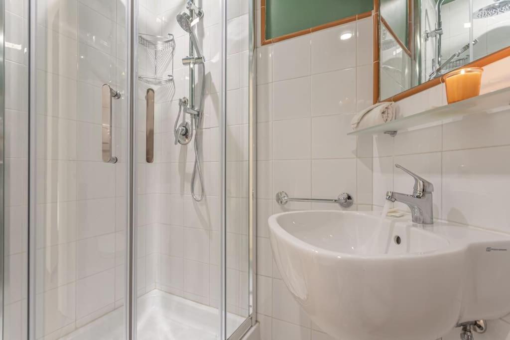 Appartamento Home Ripa 99 Rom Exterior foto